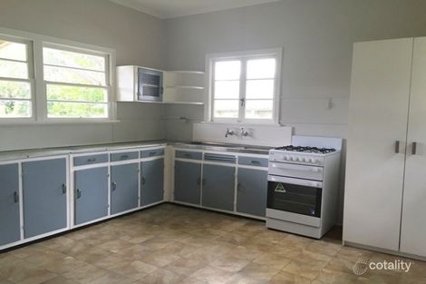 Property photo of 3 Smart Avenue Eastern Heights QLD 4305