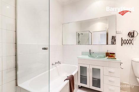 Property photo of 13/47-49 Bear Street Mordialloc VIC 3195
