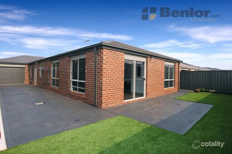 Property photo of 35 Hatfield Place Deer Park VIC 3023