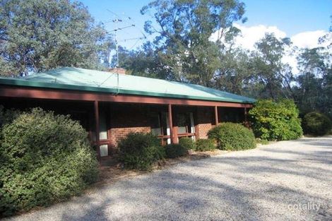 541 Toveys Rd, Chiltern, VIC 3683