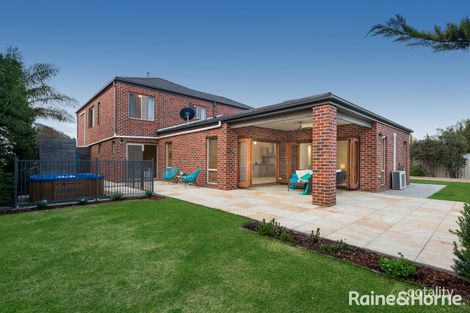 Property photo of 13 Lauriston Quay Caroline Springs VIC 3023