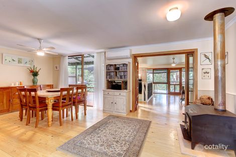 Property photo of 28 Avoca Avenue Bridgewater SA 5155