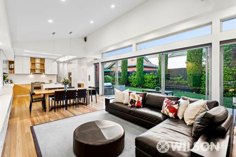 Property photo of 9 Wavenhoe Avenue St Kilda East VIC 3183