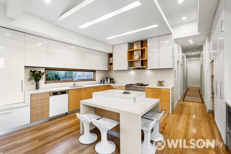 Property photo of 9 Wavenhoe Avenue St Kilda East VIC 3183