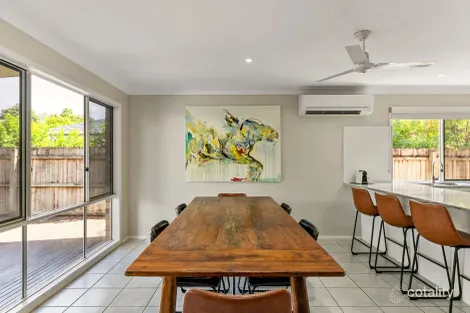 Property photo of 10 Grevillea Place Bridgeman Downs QLD 4035