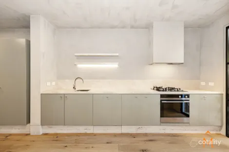 4/14 Foam St, Hampton, VIC 3188