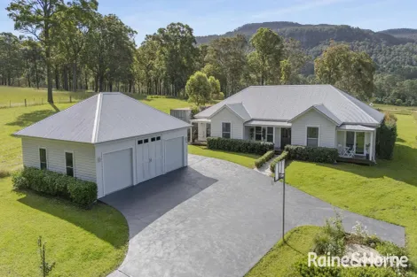 Property photo of 800 Illaroo Road Tapitallee NSW 2540