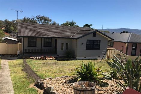 Property photo of 45 Weemala Crescent Koonawarra NSW 2530