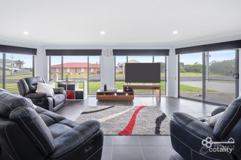 Property photo of 31 Lila Crescent Nene Valley SA 5291