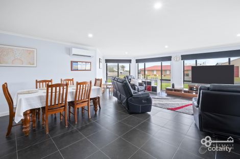 Property photo of 31 Lila Crescent Nene Valley SA 5291
