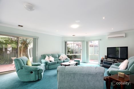 Property photo of 10 Esperanto Court Oak Park VIC 3046
