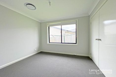 Property photo of 18 Arnhem Road Edmondson Park NSW 2174
