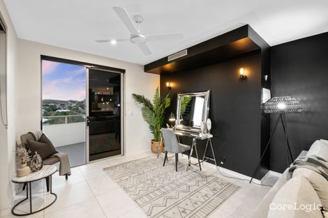Property photo of 49/908 Logan Road Holland Park West QLD 4121