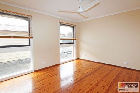 Property photo of 42 Tanbark Circuit Werrington Downs NSW 2747