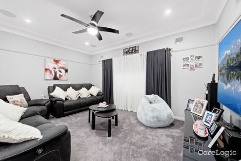 Property photo of 19 Cumberland Road Ingleburn NSW 2565