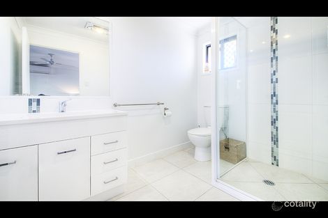 Property photo of 6 Capricornia Drive Taranganba QLD 4703