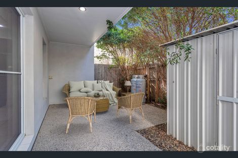 Property photo of 1/33 Makybe Diva Drive Ooralea QLD 4740