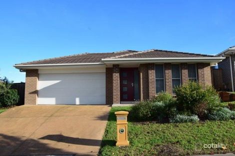 Property photo of 17 McKeachie Drive Aberglasslyn NSW 2320
