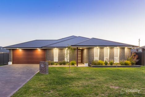Property photo of 78 Pippin Way Orange NSW 2800
