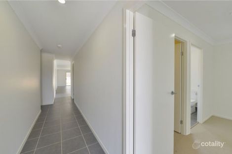 Property photo of 22 Regal Park Drive Oxley Vale NSW 2340