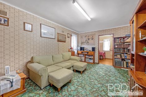 Property photo of 17 Brain Avenue Lurnea NSW 2170