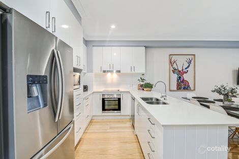 Property photo of 16/1 Mervyn Thomas Drive Hope Island QLD 4212