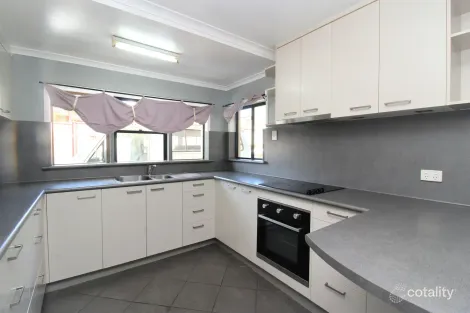 11 Bakhash St, Menzies, QLD 4825