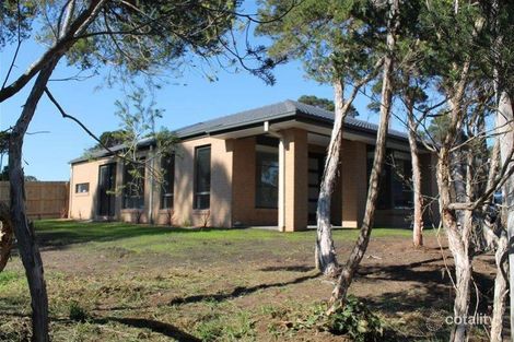 1 Park St, Surf Beach, VIC 3922