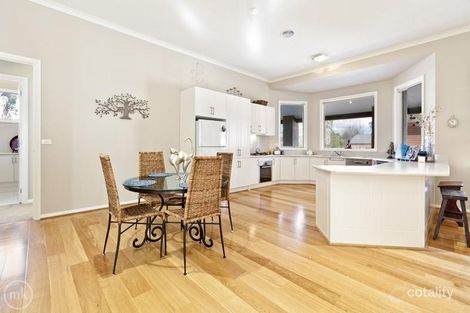 Property photo of 1/77 Railway Parade Eltham VIC 3095