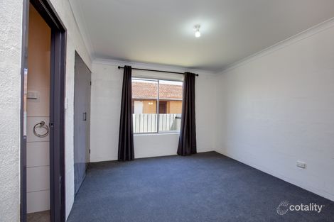 Property photo of 6/420 Kotthoff Street Lavington NSW 2641