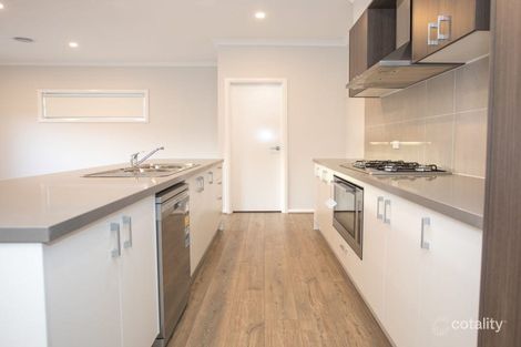 Property photo of 22A Cromarty Circuit Darley VIC 3340