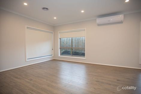 Property photo of 22A Cromarty Circuit Darley VIC 3340