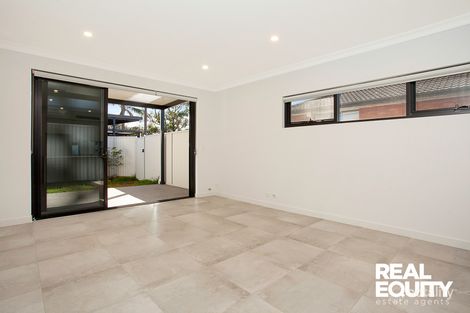 Property photo of 3/13 Junction Road Moorebank NSW 2170