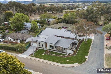 Property photo of 1 Birdwood Street Hughes ACT 2605