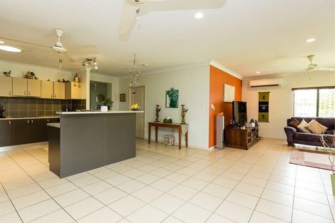 Property photo of 28 Barramulla Close Edmonton QLD 4869