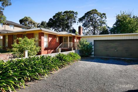 11 Blue Mist Dr, Croydon South, VIC 3136