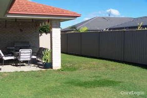 Property photo of 7 Seabreeze Boulevard Pottsville NSW 2489