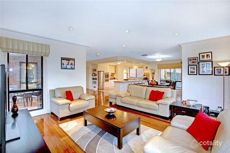 Property photo of 3 Donald Place Doncaster VIC 3108