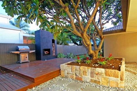 Property photo of 10 Henry Street Kalinga QLD 4030