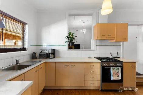 Property photo of 10 Lee Terrace Rosewater SA 5013