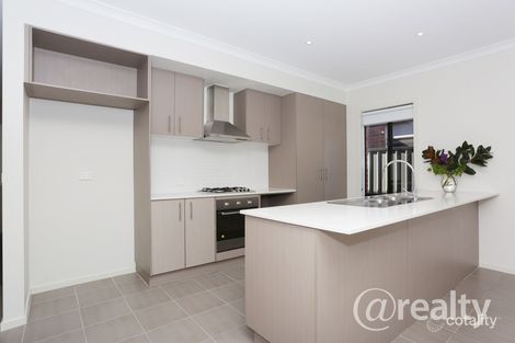Property photo of 28 Craigmoor Crescent Mernda VIC 3754