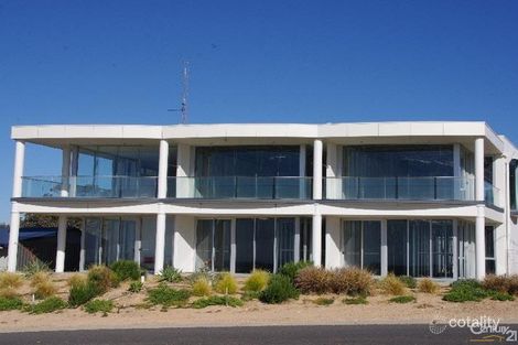 3/2 Marine Pde, Moonta Bay, SA 5558