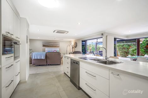 Property photo of 1 Turnbull Court Urangan QLD 4655