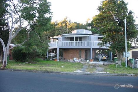 91 Natuna Ave, Budgewoi, NSW 2262