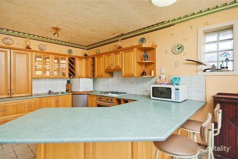 Property photo of 13 Richmond Crescent Werribee VIC 3030