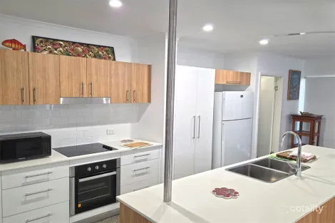 Property photo of 61 Upolu Esplanade Clifton Beach QLD 4879