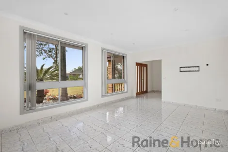 Property photo of 4 Cashman Place Edensor Park NSW 2176