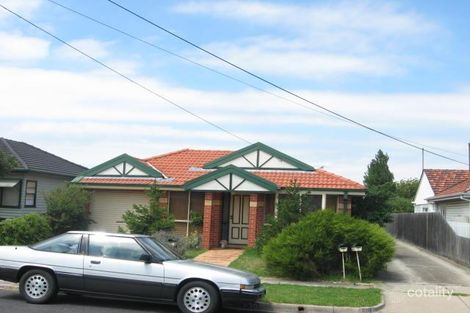 30 Bradley St, Newport, VIC 3015