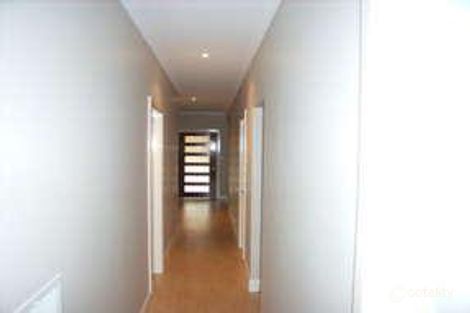 Property photo of 102 Docker Street Wagga Wagga NSW 2650