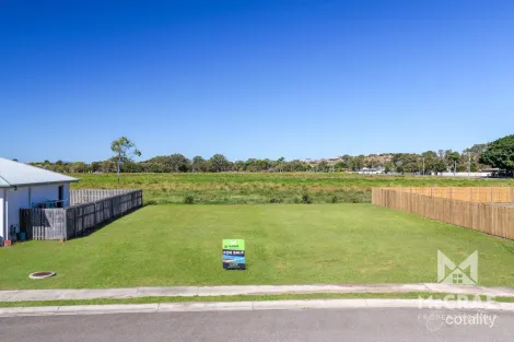 13 Baker St, Bowen, QLD 4805